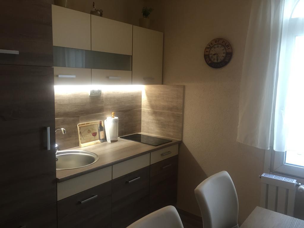 Belvarosi Deluxe Apartman バヤ エクステリア 写真