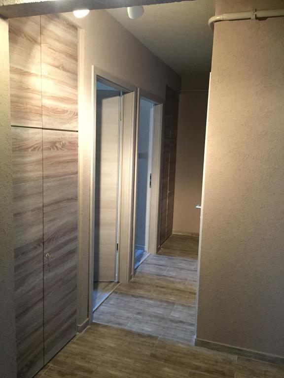 Belvarosi Deluxe Apartman バヤ エクステリア 写真